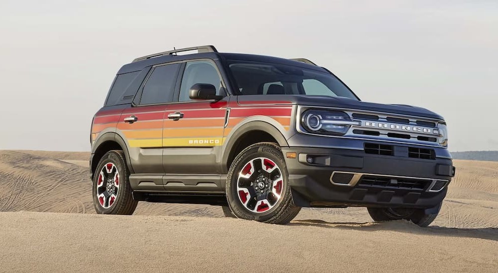 The 2025 Ford Bronco Mixes Retro Styling With Modern Amenities and Off-Road Tech